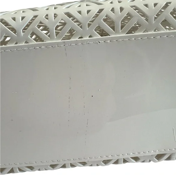 TORY BURCH White Off-White Laser Cut Designer Tote Shopper Pool Bag NWOT - Picture 10 of 13